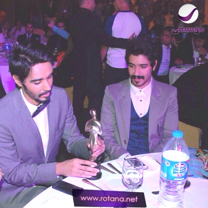 RotanaMousicaTV's tweet photo. النجم الشاب الصاعد المنضم حديثآ لشركة #روتانا #عبدالسلام_الذايد وشقيقه ❤ https://t.co/pE0xz16aI5
