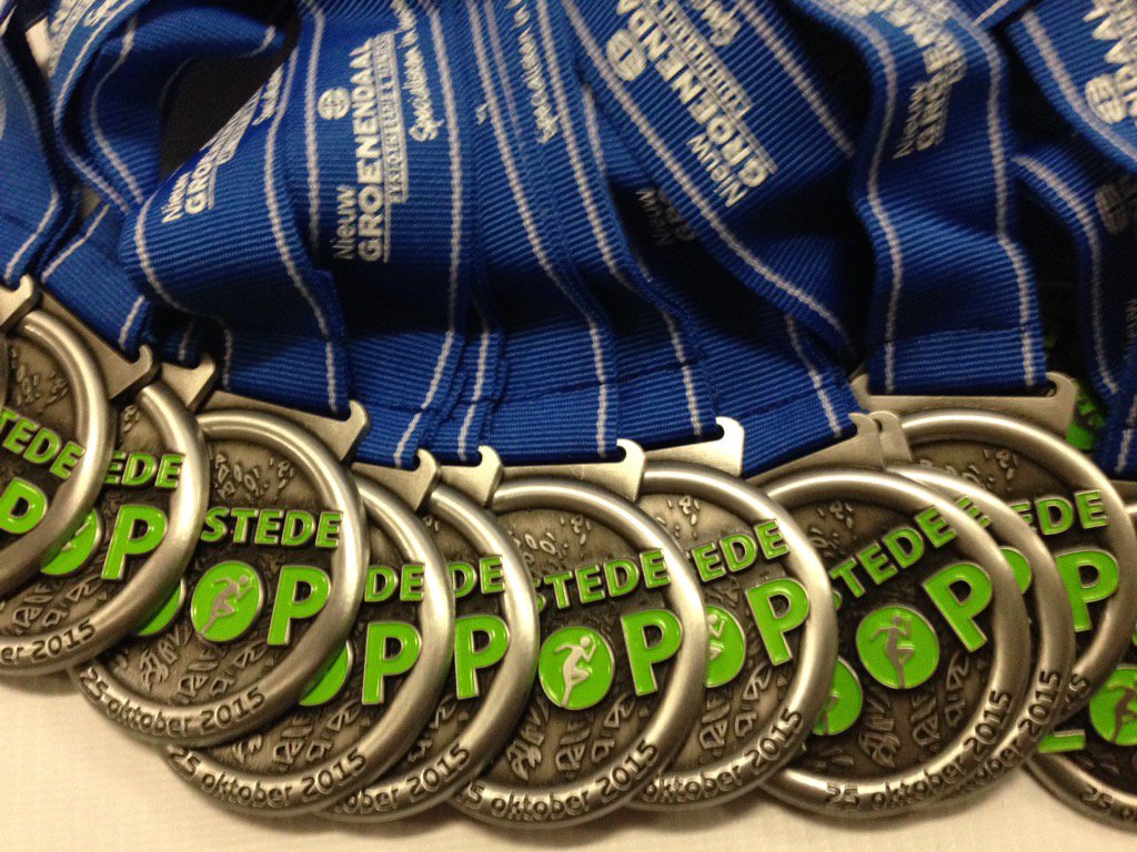 Heemstedeloop's tweet image. Hangt deze medaille @Heemstedeloop zondag ook om jouw nek!? @ngdaal @heemstede #heemstedeloop