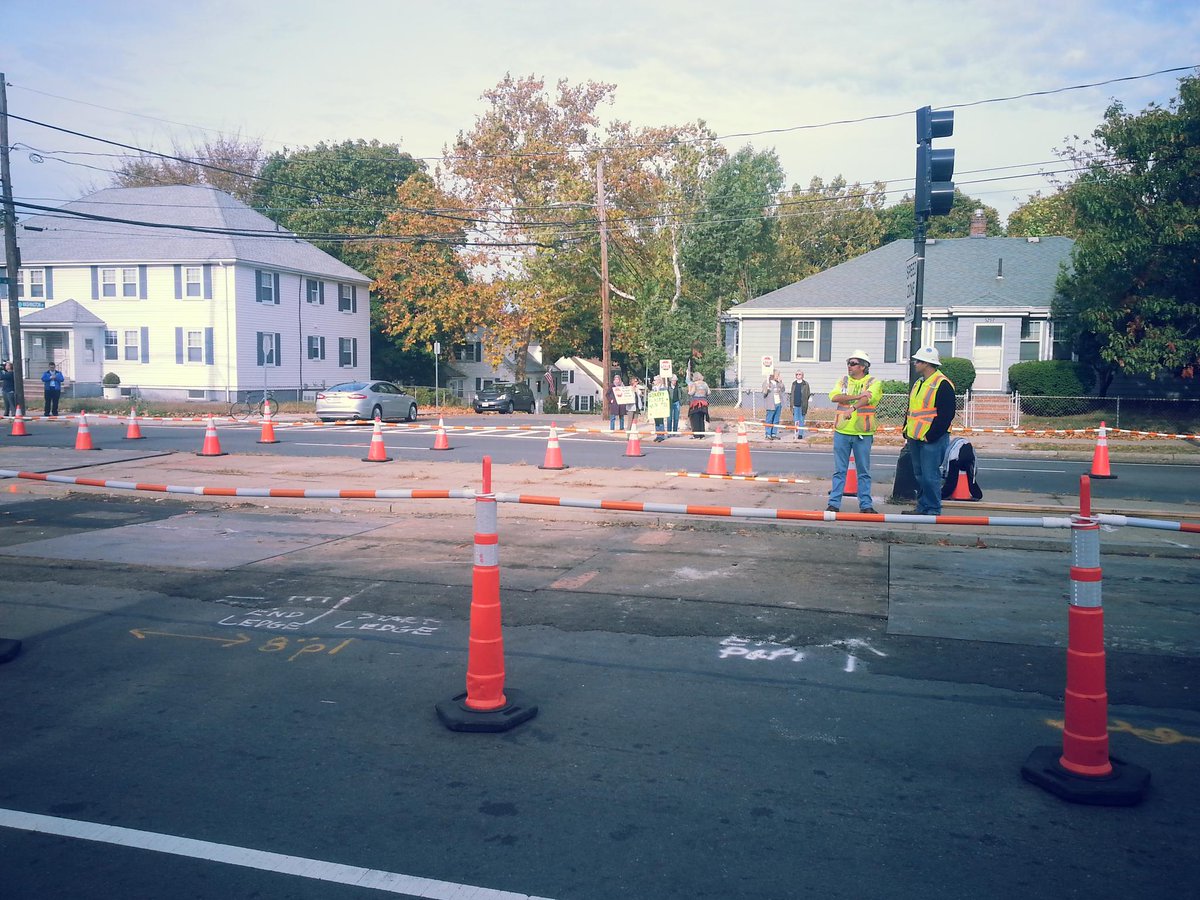 Police have hauled all 12 blockaders off. But "we'll be back" #StopSpectra #WestRoxbury #NoPipelines