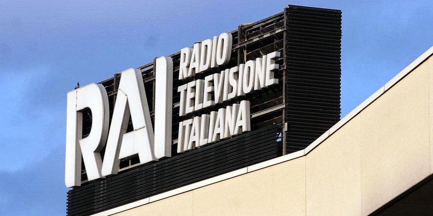 #CanoneRai, <a href="/Antonellogiac/">Antonello Giacomelli</a>: "Si applica solo a radio e tv". Ora abolizione #CanoneSpeciale: goo.gl/QHqRG8