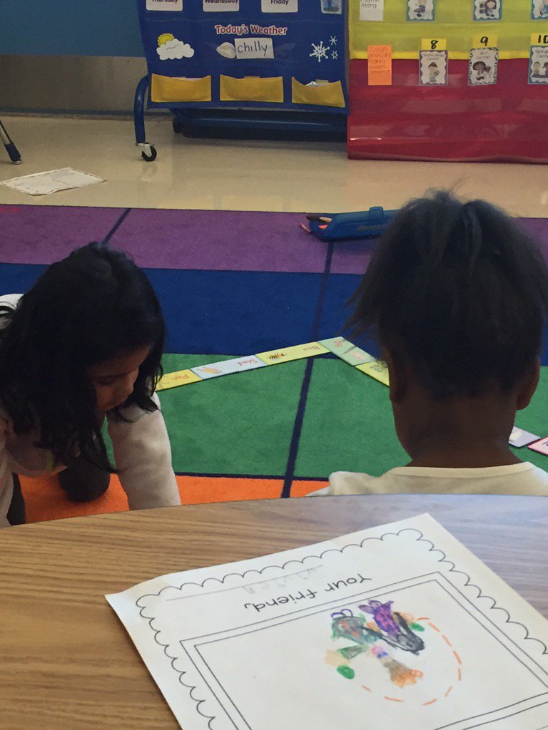 HowingtonKinder's tweet photo. Literacy literacy literally everywhere!!! https://t.co/wFPl5gaSpn