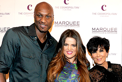 usweekly's tweet photo. Here's how Kris Jenner reacted to Khloe and Lamar calling off their divorce: https://t.co/x2zdQJ9W0O https://t.co/H6cPxcKVjn
