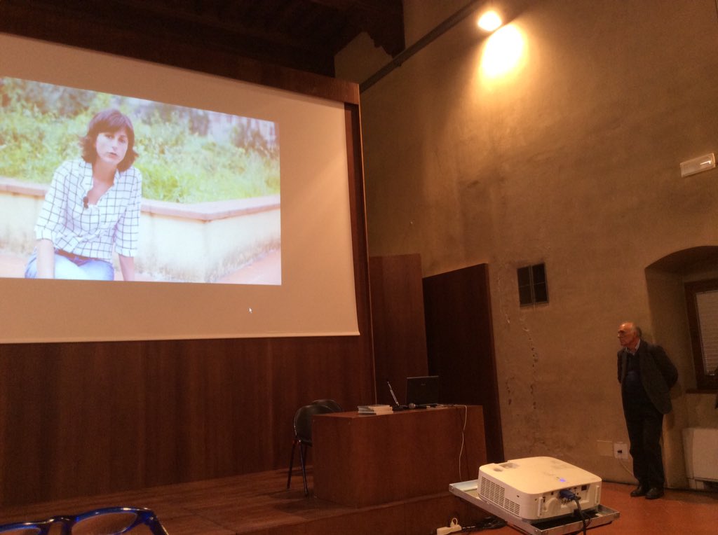 #LaScuolaDelFuturo <a href="/indire/">sa</a> a supporto dell ' #innovazione #firenze <a href="/elenamosa76/">elena mosa</a> @giovanninulli <a href="/logu/">Loganathan</a> <a href="/Alinarucci/">Alessandra Rucci</a>