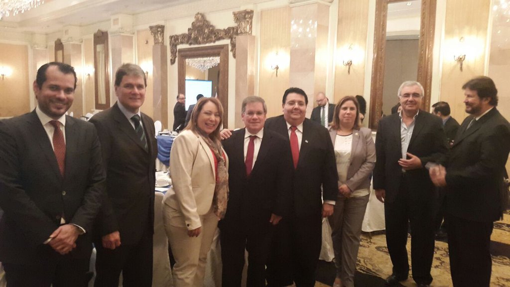 Con importantes acuerdos finaliza reunión con Comité Consultivo de Integración Económica #GobSV