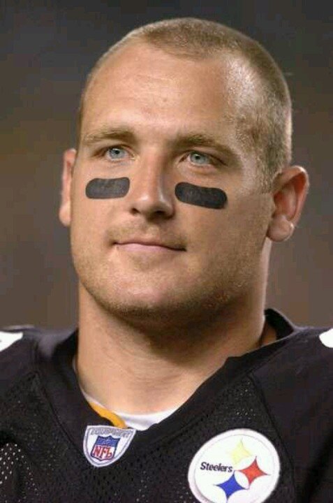 HAPPY BIRTHDAY TO THE BEST TE IN THE NFL!!! HEATH MILLER!!! 