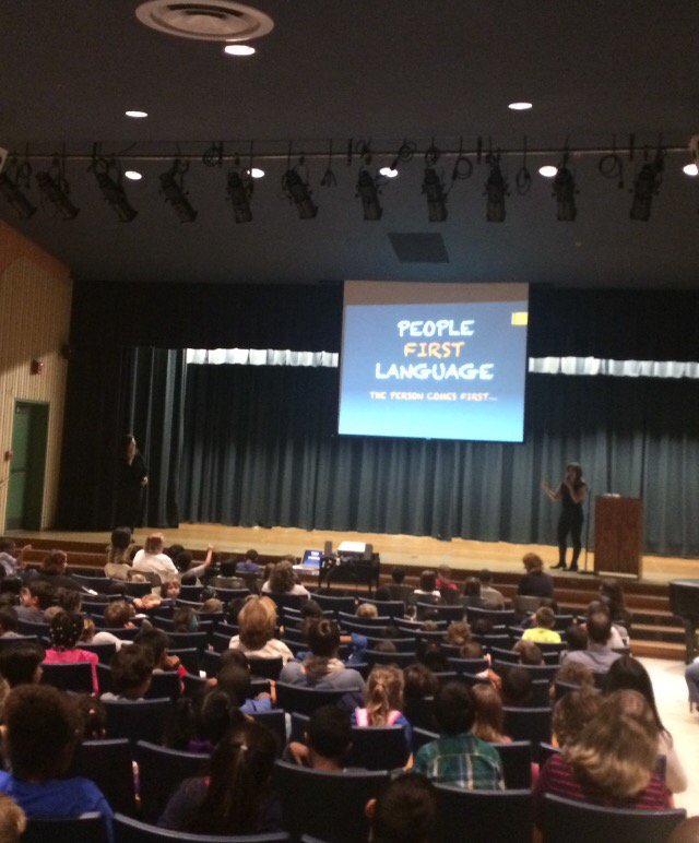 ChristinaGavin_'s tweet image. Kids at Morse learning about Person First Language #personfirstlanguage