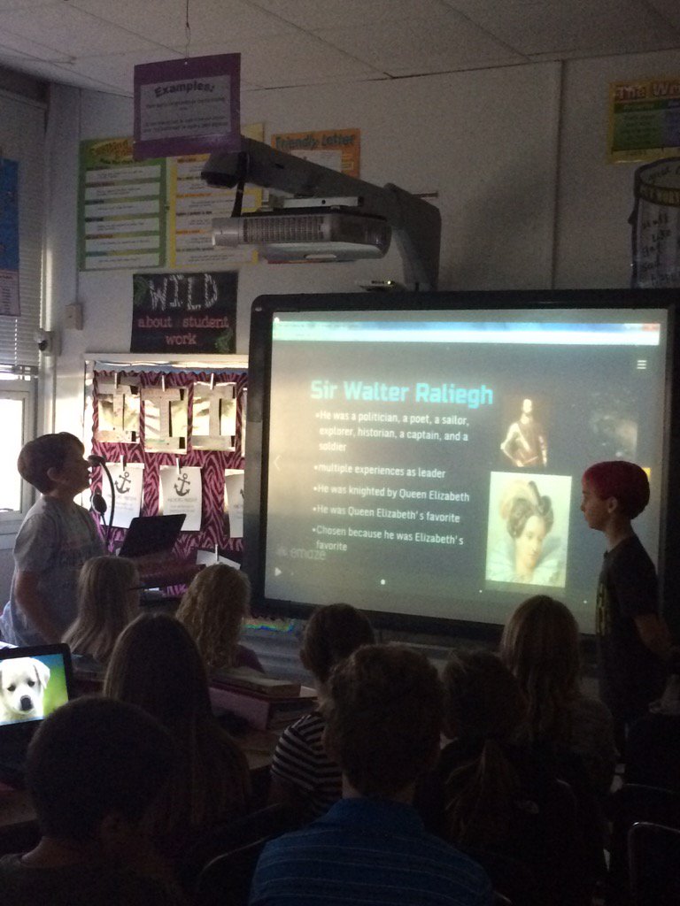 LGibson0701's tweet image. Ss teaching Ss via eMaze! #StudentLeaders  #PowerOfTech #vbanchor  @cziggy1