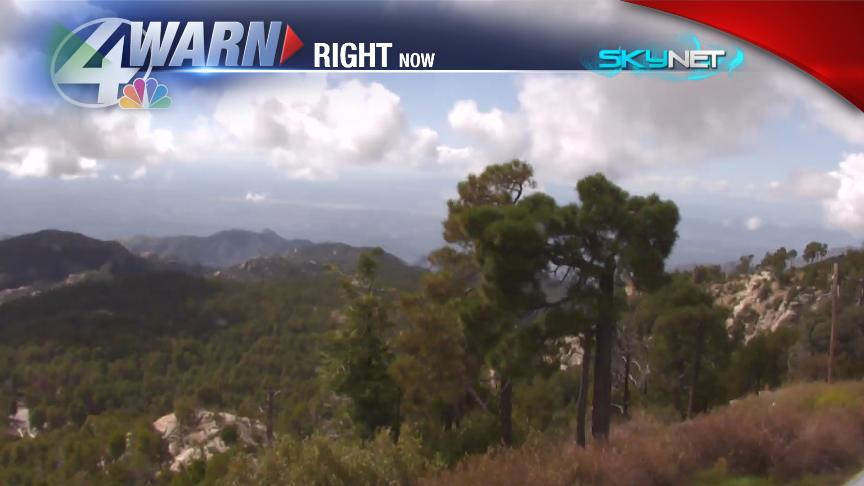 KVOAWeather's tweet image. Introducing our new SkyNet cam atop Mount Lemmon! Currently 47° with mostly sunny skies. #azwx #KVOAwx