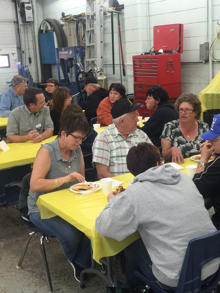 Appreciating our bus drivers <a href="/PrairieSouth/">Prairie South</a> #busdriverweek