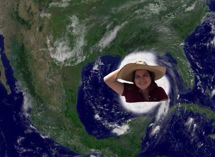 patyalanis92's tweet photo. #Patricia #PatriciaHuracán #TormentaTropicalPatricia #ComoYo #YoQueFuiTormenta #YoQueFuiTornado https://t.co/V1qgPICxQF