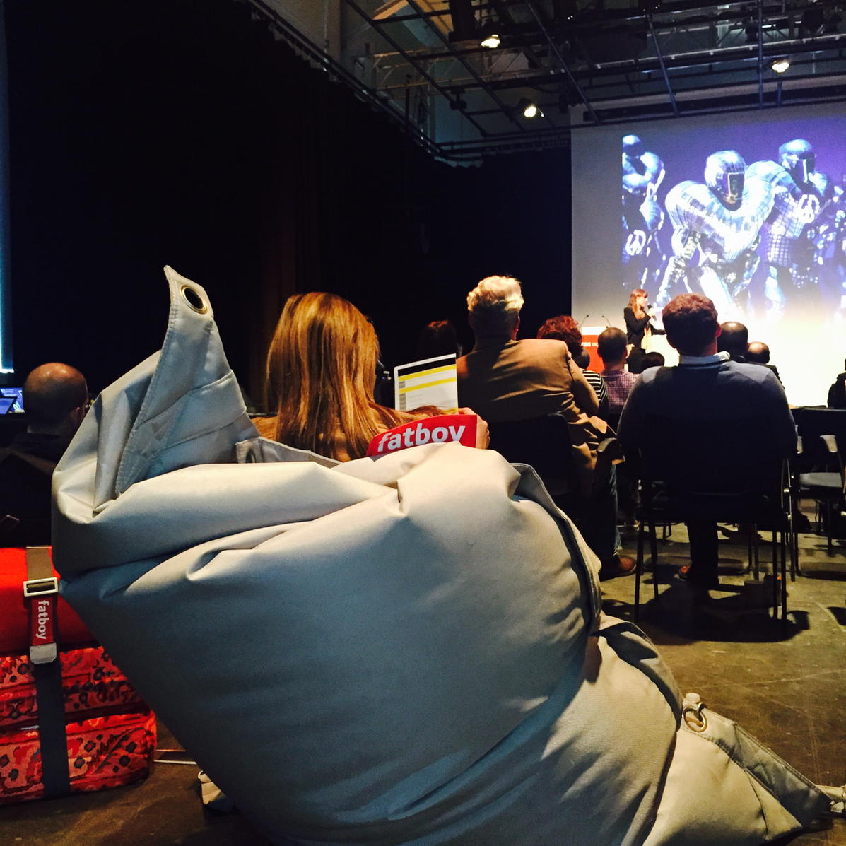 mcpc2015's tweet image. Getting comfier and comfier @MCPC2015 ... Thanks to #NuSpace Montreal !!!