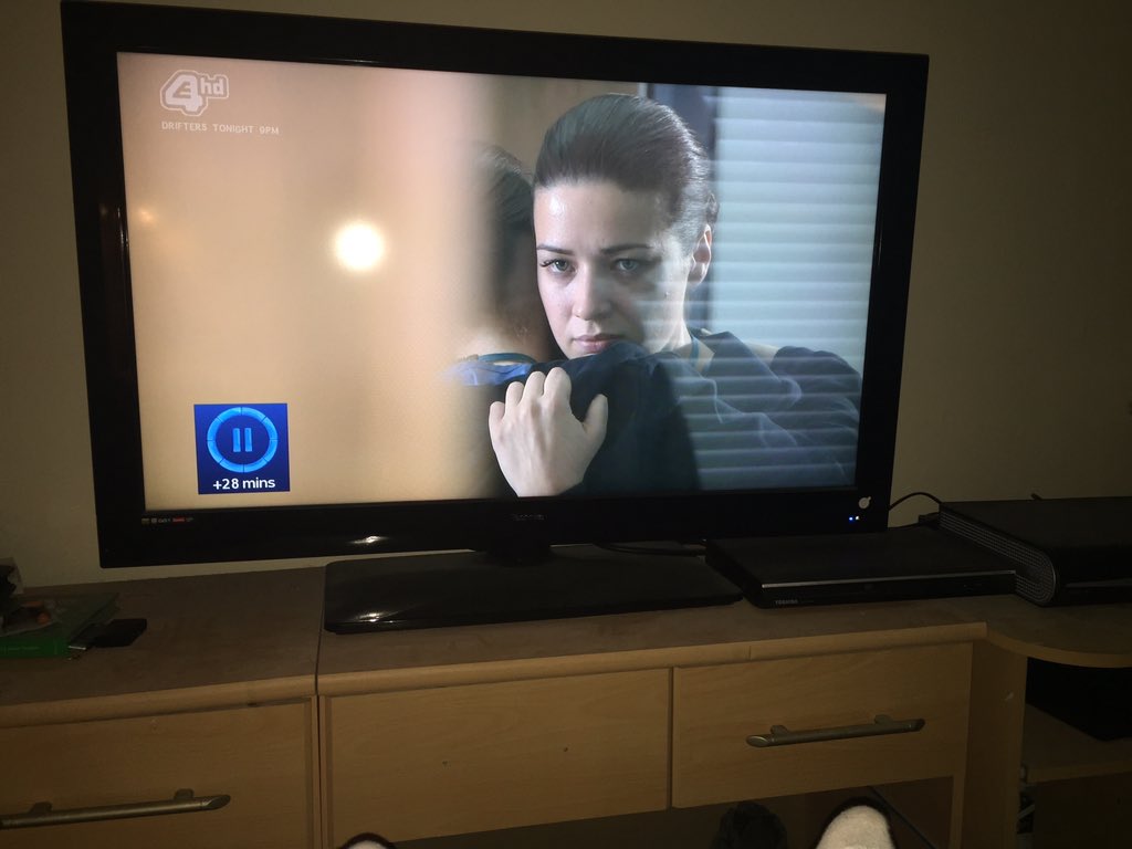 Dcjsmith81's tweet photo. OMG #Firstclass #perfect display @SophieAustin1 @Daisy_wooddavis #bestactress #Hollyoaks20Years #OneKillerWeek ๐๐๐ผ๐ https://t.co/euFWIGPmRd