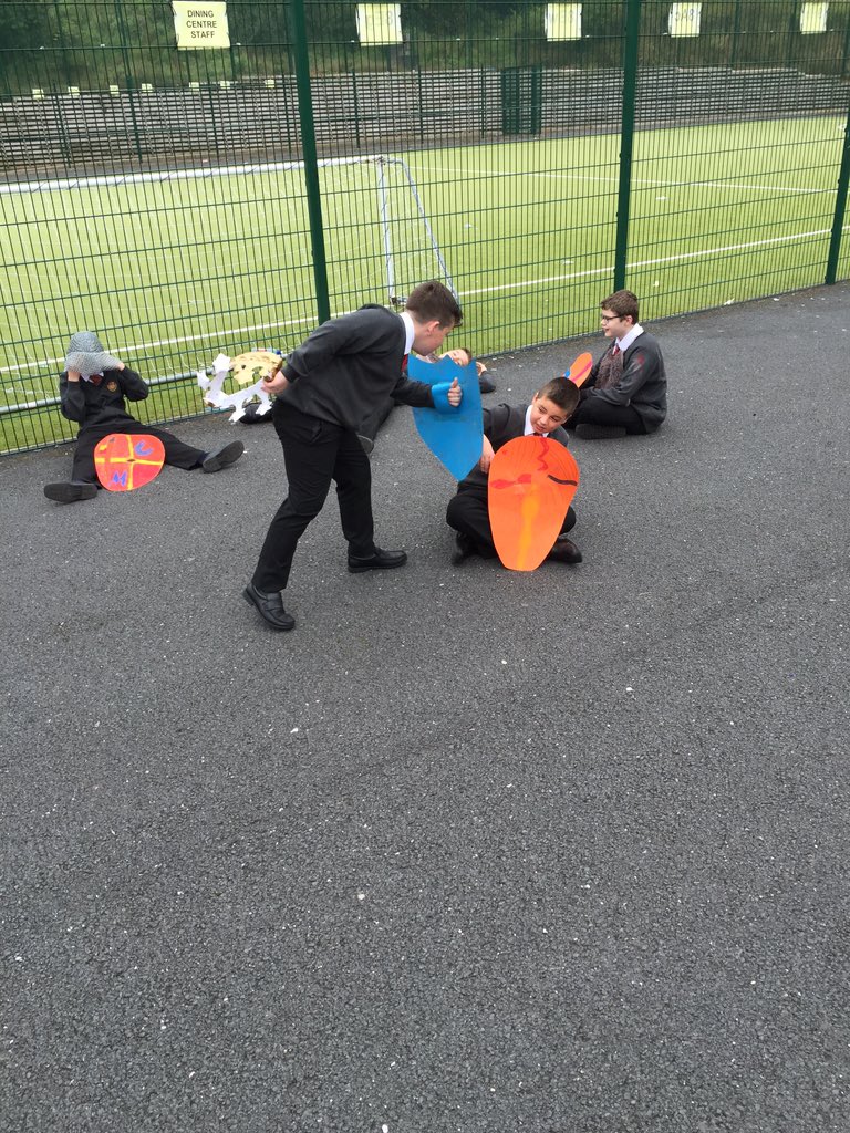 ModelTandT's tweet image. @ModelHistDept 8Pr take to the 'battlefield'