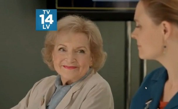 Whatfat Hachi در توییتر 本国で今日放送の Bones に新人インターンのベティ ホワイト 93歳 登場する模様 お元気そうで良いなー見ててうれしくなる T Co 3celuk4pk1 Whatfat Hachi در توییتر 本国で今日放送の Bones に新人インターンのベティ ホワイト 93歳 登場する模様 お元気そうで良いなー見ててうれしくなる T Co 3celuk4pk1