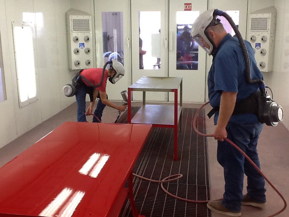 roycewsanders's tweet image. Auto Service getting new red shop tables These will match their new snap-on tool boxes!!