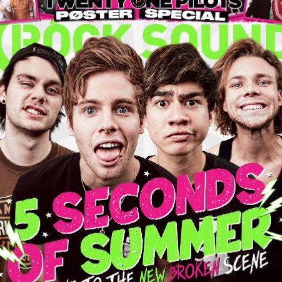 calnun5SOS's tweet photo. #5SOSRockSound https://t.co/zvqZ8EyVfy