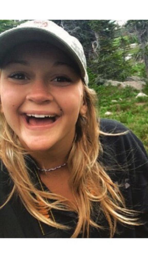 juicyjohnson20's tweet photo. Thot Thursday @ her for the win #firstnighter https://t.co/eq5ZaaSr16