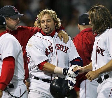 TheVacationDR's tweet photo. 3 #RedSox greats who will be playing in the #DiamondResortsInvitational @KMillar15 @JohnnyDamon @TimWakefield49 https://t.co/tnhto6KsuS