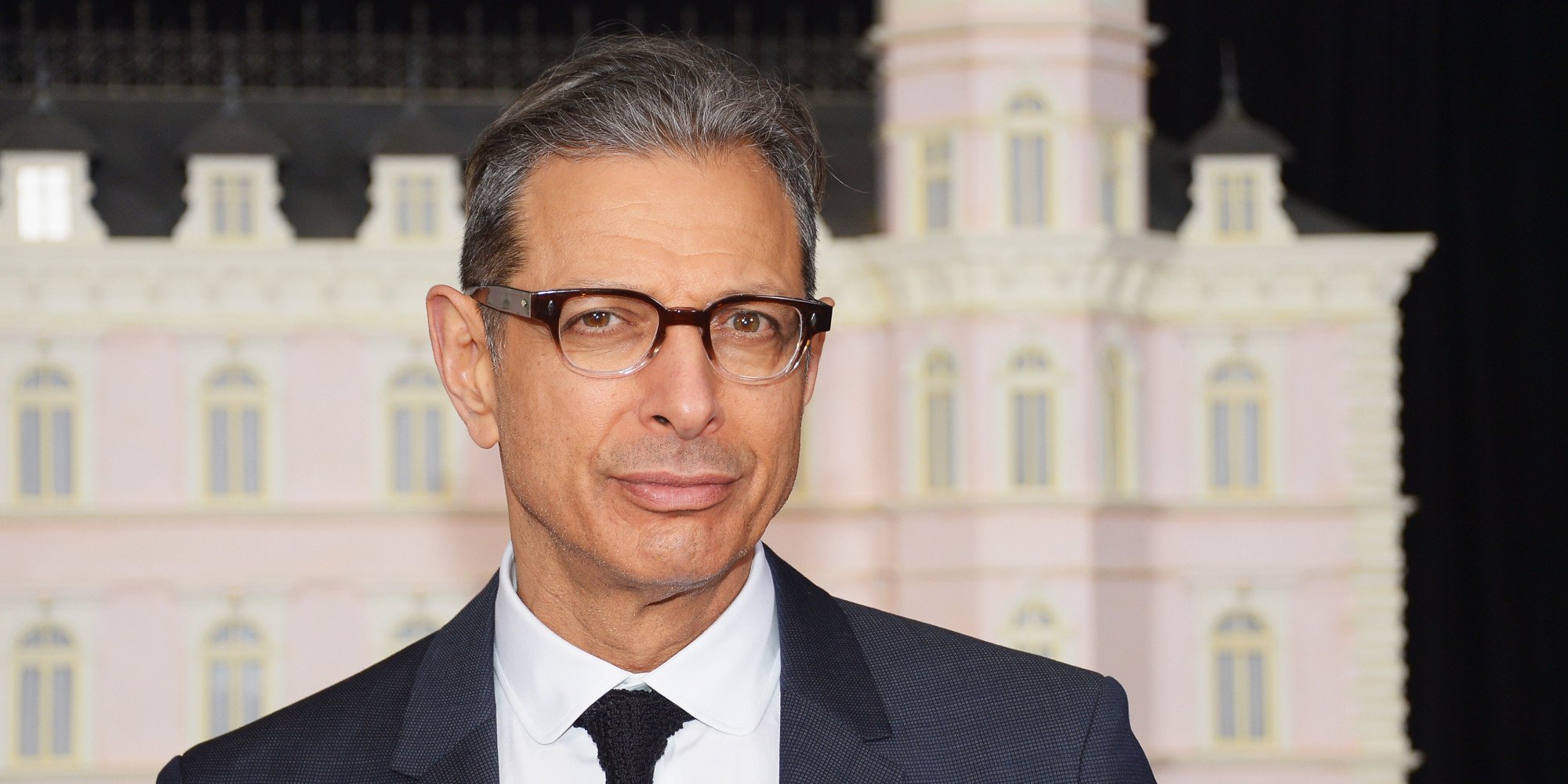 Jeffrey Lynn Goldblum, you are such a fox. And it is your birthday today.  