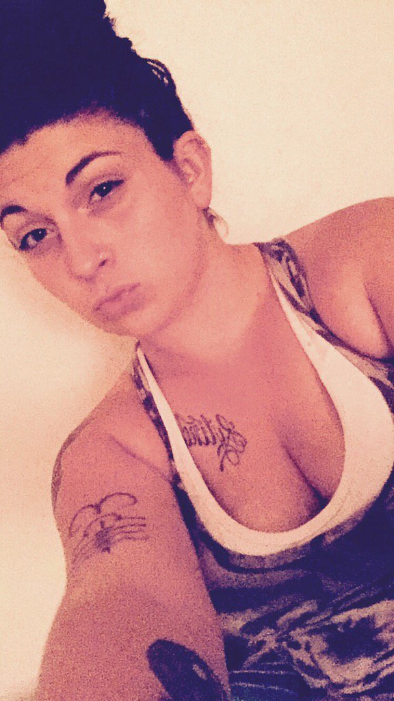 First_Lady_C's tweet image. 😈😈