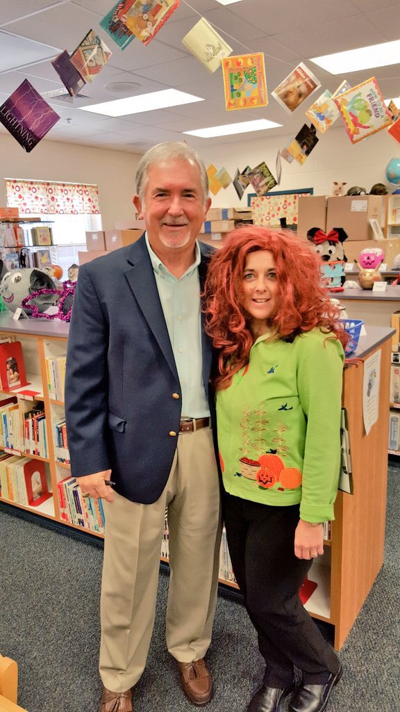 <a href="/mksmith1366/">KSmith</a> with Mr. Stringfellow <a href="/KateShepardElem/">Kate Shepard Elem</a> Read for the record today