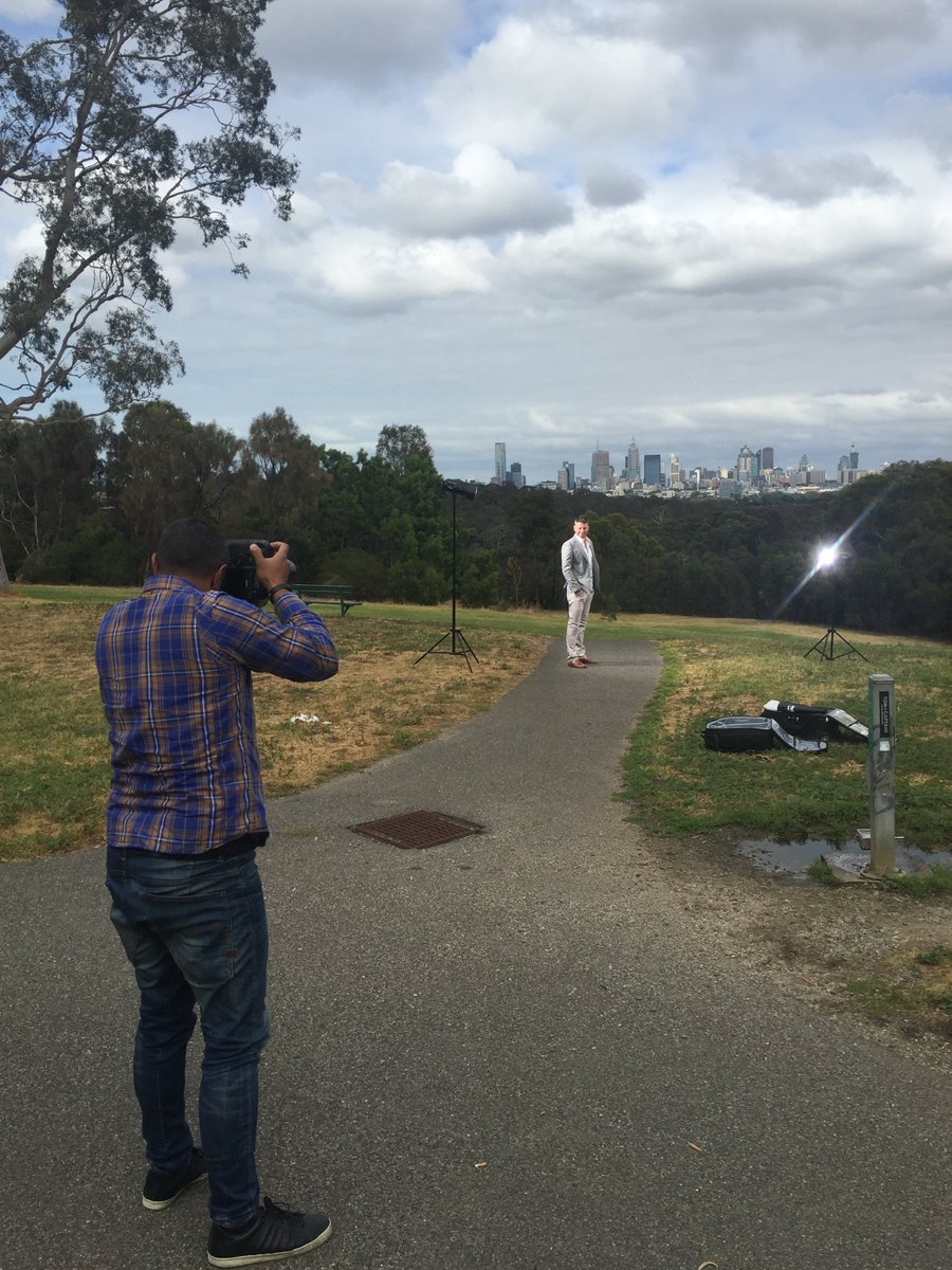 CommsCollective's tweet image. Behind the scenes at today's photo shoot #opencorp #fastlist #BRWrichlist