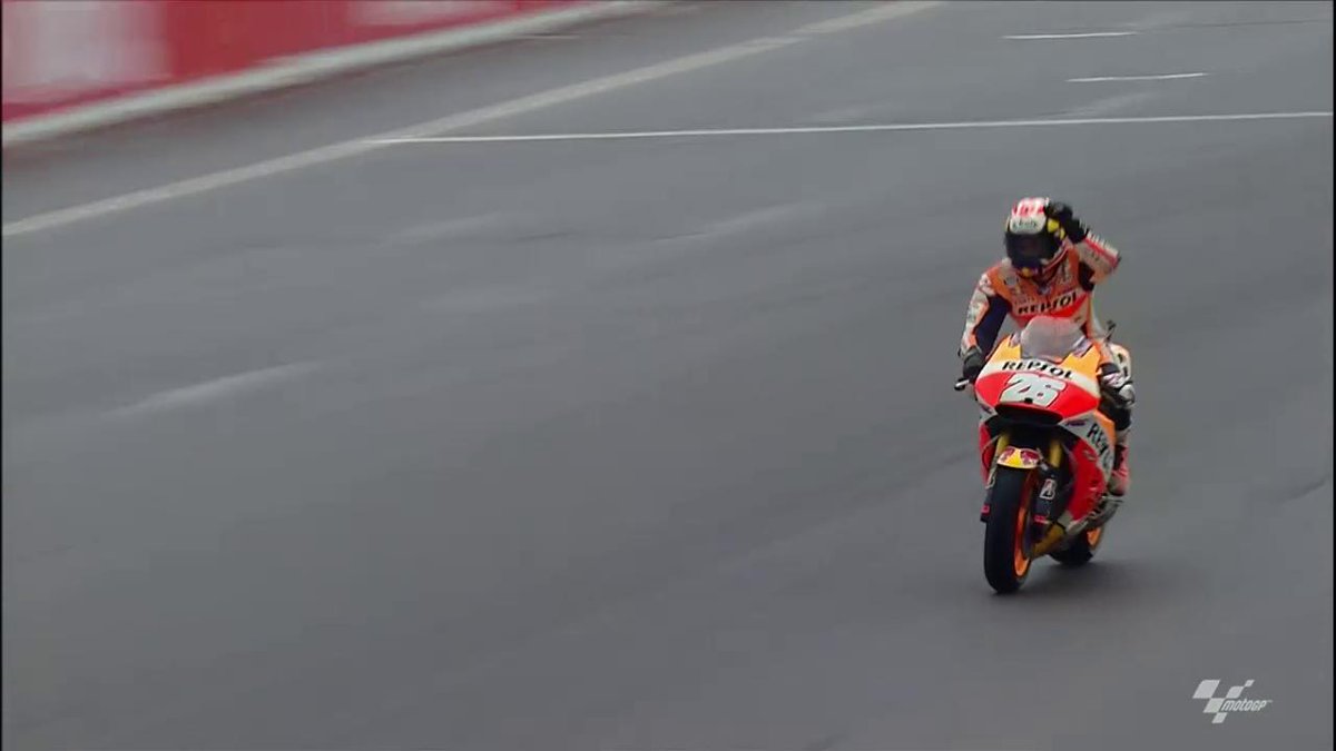 MotoGP's tweet photo. His first win of 2015 and his 50th career victory, @26_DaniPedrosa claims the #MotoGP win at the #JapaneseGP http://t.co/Y7V8NEnARi