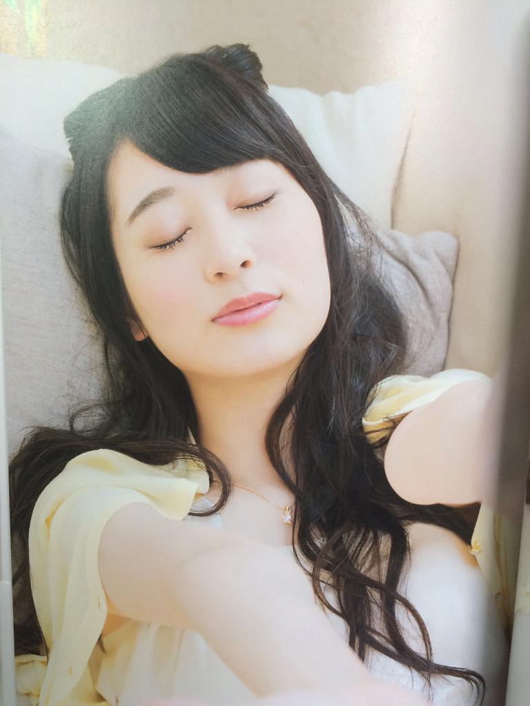 ねくま Twitterren このキス顔ヤバくないすか めっちょかわいくないっすか この女性 山下七海っていう声優さんなんすよwwwww僕さっきこの娘 写真集 にちゅーしてたんすよwwwwwwww はぁ Http T Co 4wfhy39dbm ねくま Twitterren このキス顔ヤバくないすか めっちょかわいくないっすか この女性 山下七海っていう声優さんなんすよwwwww僕さっきこの娘 写真集 にちゅーしてたんすよwwwwwwww はぁ Http T Co 4wfhy39dbm