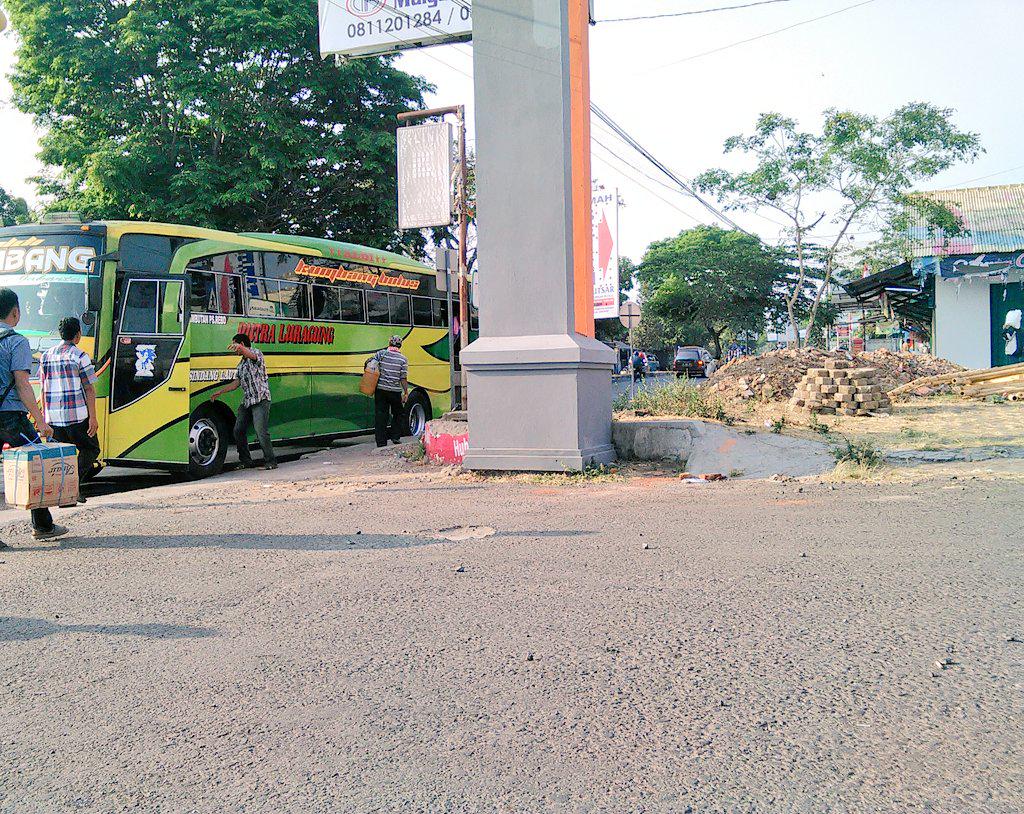 RT <a href="/RestuSeptianR1/">Res</a> Jl.Raya Jalaksana, Kuningan <a href="/PL_PARWIS/">PUTRA LURAGUNG</a>