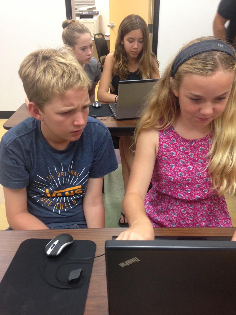jellis_tkp's tweet photo. A little Saturday night #pairprogramming #tkplabs #teachingkidsprogramming #girlscode http://t.co/Jm10ag6R2n