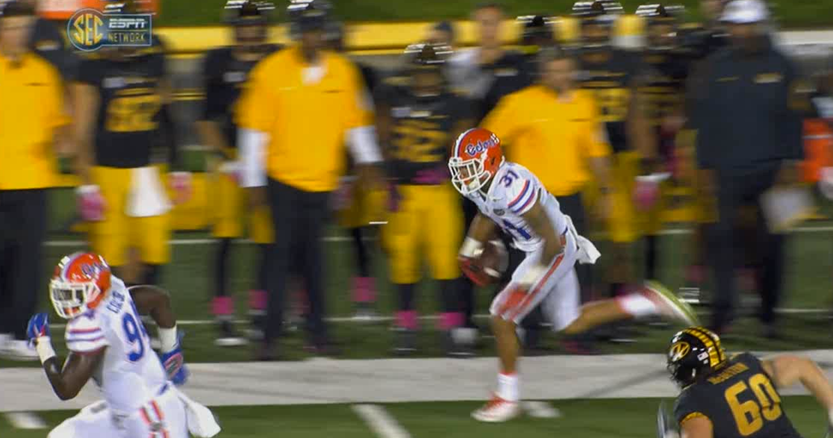 SECNetwork's tweet photo. #PickSix Jalen Tabor!

#11 @GatorsFB now leads Mizzou 21-3. http://t.co/SIWBBaqTA3 #UFvsMIZZ http://t.co/QbMVtVZEez