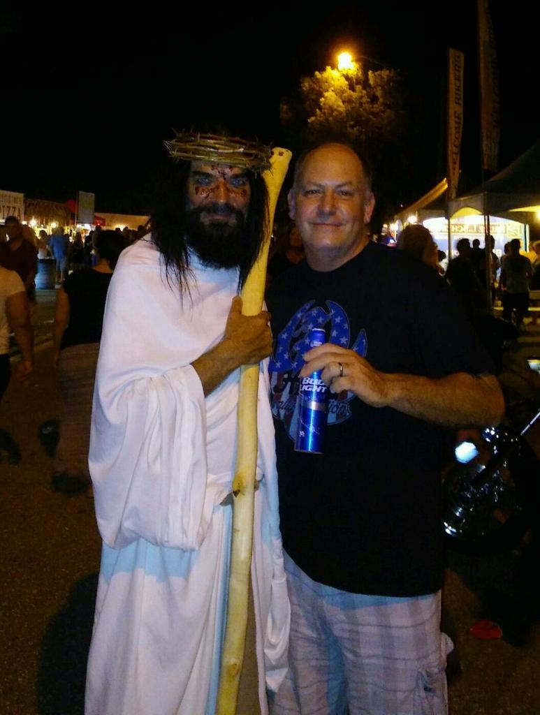 zelkosteve's tweet image. #JesusIsMyHomeboy #whenImDrunk @BOSS_HOG_91 @cassiezelko2016 @MadisonPowell19 @RichardDawkins @AtheistQOTD