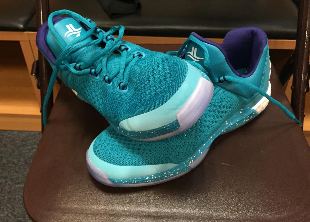 NBA's tweet image. Check out @JLin7's #NBAkicks in Shenzhen! #NBAGlobalGames