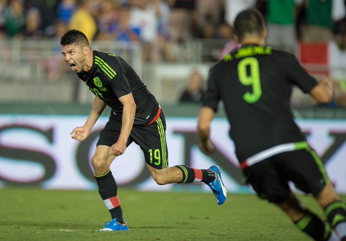 TUDNUSA's tweet photo. #UDCopaCON ¡FIN! @miseleccionmx ganó 3-2 con drama a @ussoccer e irá a la Copa Confederaciones de Rusia 2017. http://t.co/SV69CcIwOS