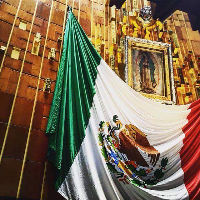 MayolaMario's tweet photo. MÉXICO CREO EN TI... #GraciasTUCAyMEXICO #2BOLETOS #OLIMPICOSyCONFEDERACIONES @tdn_twit @TD_Deportes @tuca_ferretti http://t.co/IeH15HwjwI