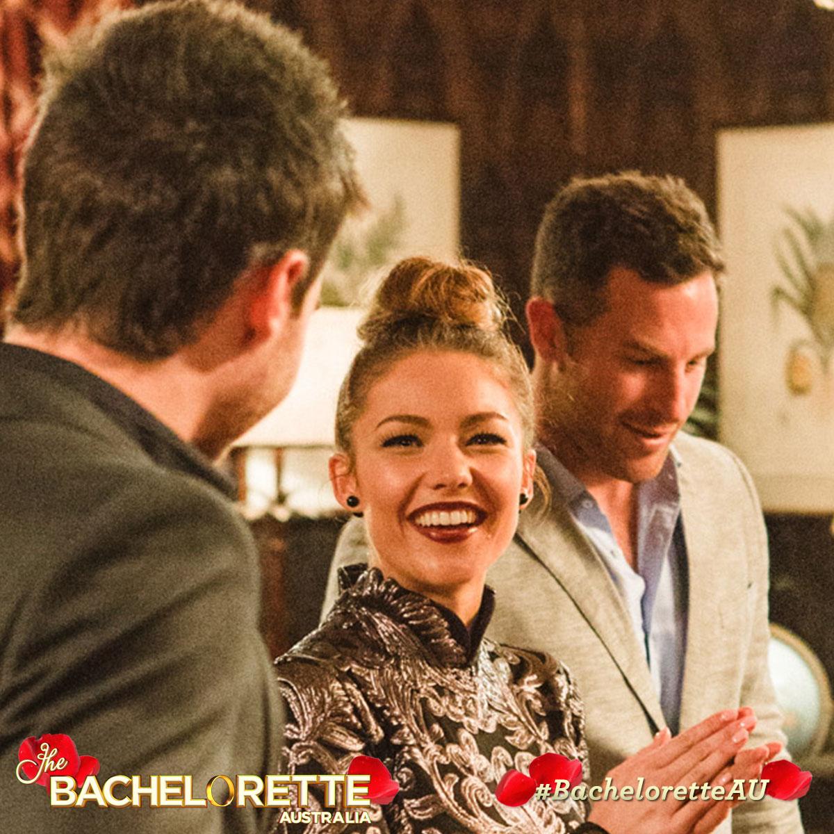 The Bachelorette Australia - Sam Frost - Season 1 - ScreenCaps - NO Discussion - *Spoilers - Sleuthing* - Page 3 CRAp6lkW8AAGGFc