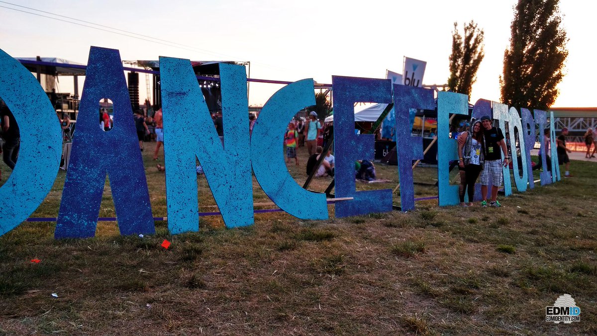 EDMIdentity's tweet photo. Check out our publisher @kurohoshi 's #DFT2015 event review - http://t.co/ZDmQYTWAxS #dancefestopia @Dancefestopia http://t.co/2KsfckWyvG