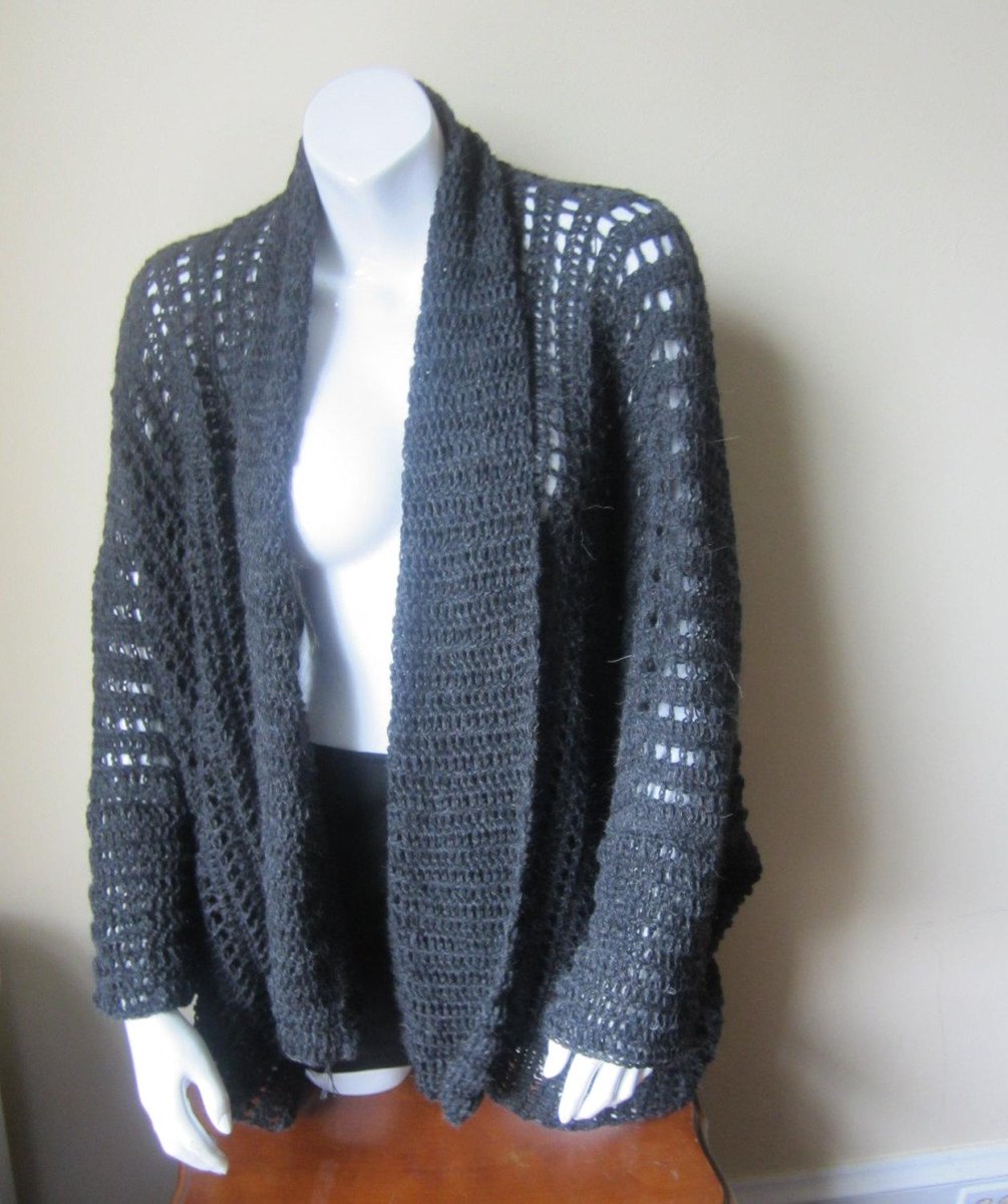Elegantcrochets's tweet image. SWEATER, Plus size Cardigan/ poncho with Kimono sleeve… etsy.com/listing/112511… #boho, #crochet #OpenFrontCardigan
