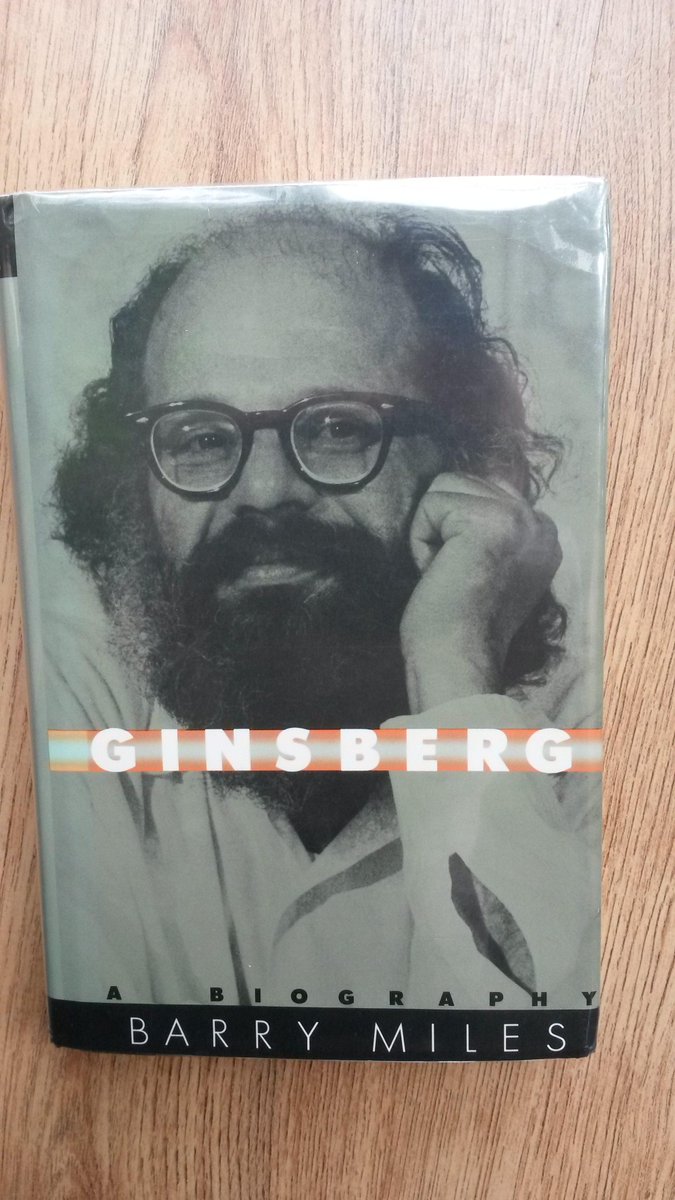 yogamanjunaga's tweet image. Great @StillHowling event. Thank you @Roger_Bygott, @simon_warner. And to @MilesWriter who kindly signed my book.