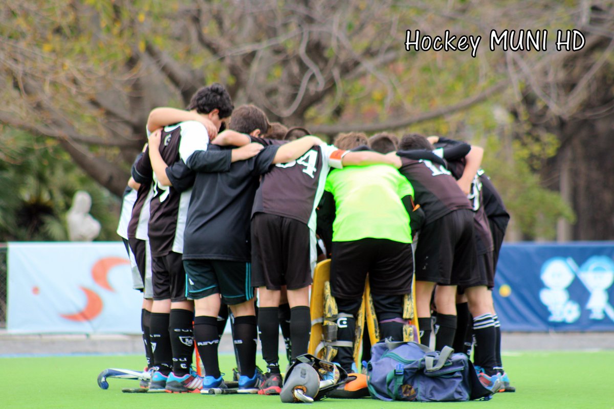 #M15C #02E06F Ciudad B Vs U La Plata SEPTIMA <a href="/HockeyCULP/">Hockey Universitario</a>