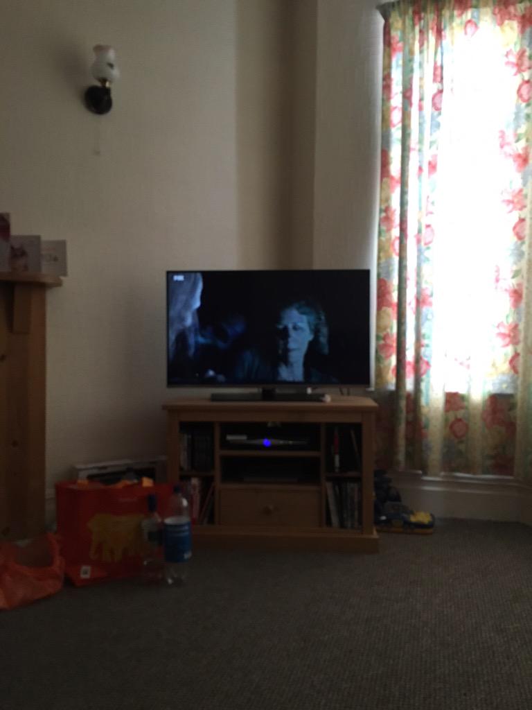 FreshWorker's tweet image. Watching @WalkingDead_AMC in preparation for the new season with fellow @sainsburys worker @GeorgiaWaters95 #dayoff
