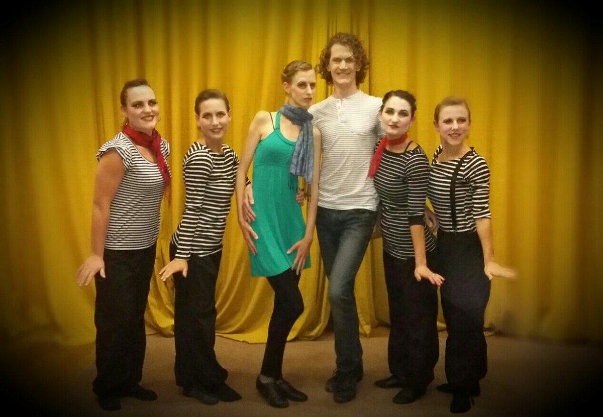 anneliebrag's tweet photo. Another successful dance show #newcreationdance http://t.co/qzx85M1cD9