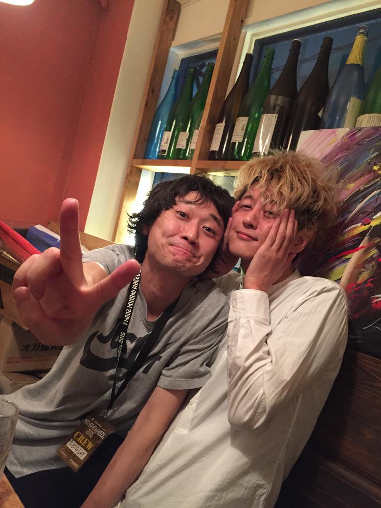 忘れらんねえよ柴田と公式 Lego Big Morlヒロキ君と飲んでる 愛してるとしか言いようがない ヒロキ君はイケメンなのに超優しい男だよ Http T Co Qyz1pqk2gx