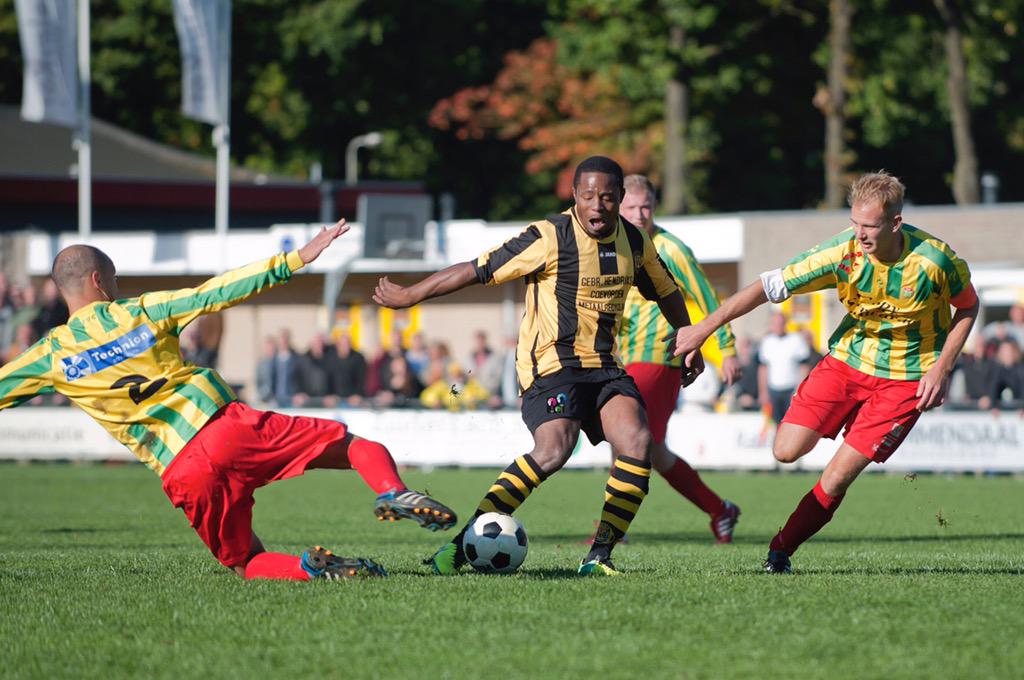 CVV_Germanicus's tweet photo. Eindstand Germanicus - @vv_FVC  2-3 (Foto : @FotografieKok) http://t.co/snnIWyFYjb