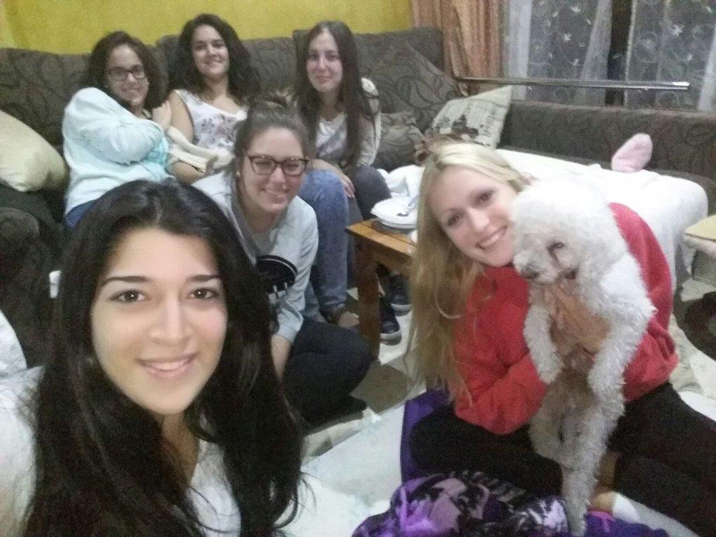 SamanthaCastleX's tweet photo. Las mejores amigas del mundo http://t.co/K4klt1aFsl