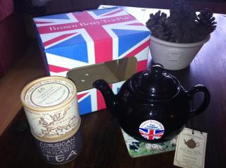 MTMO_UK's tweet photo. #mtmopresents #Iconic #BrownBetty #Teapot for the #perfectbrew @wise_tea around the world #T⦠http://t.co/AEmewpX91X http://t.co/lGwISucWs3