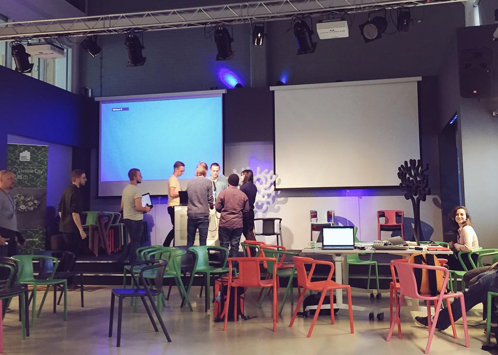Diozone's tweet photo. Eager to see the final #3DcityHack presentation http://t.co/gUuwmOc4fs