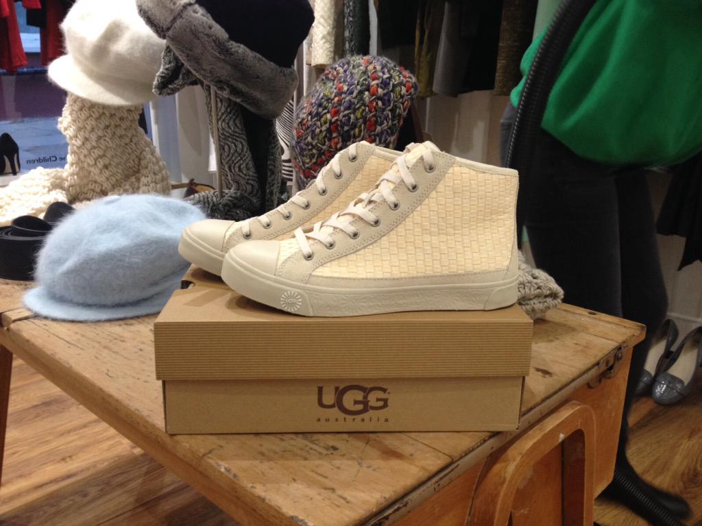 MarysLGShop_NW3's tweet photo. To snap these up before they're gone pop in 12-4pm today! ๐ #HampsteadLoves #StarFind #Catwalkforacause #fashion ๐ http://t.co/vC20K0oX0M