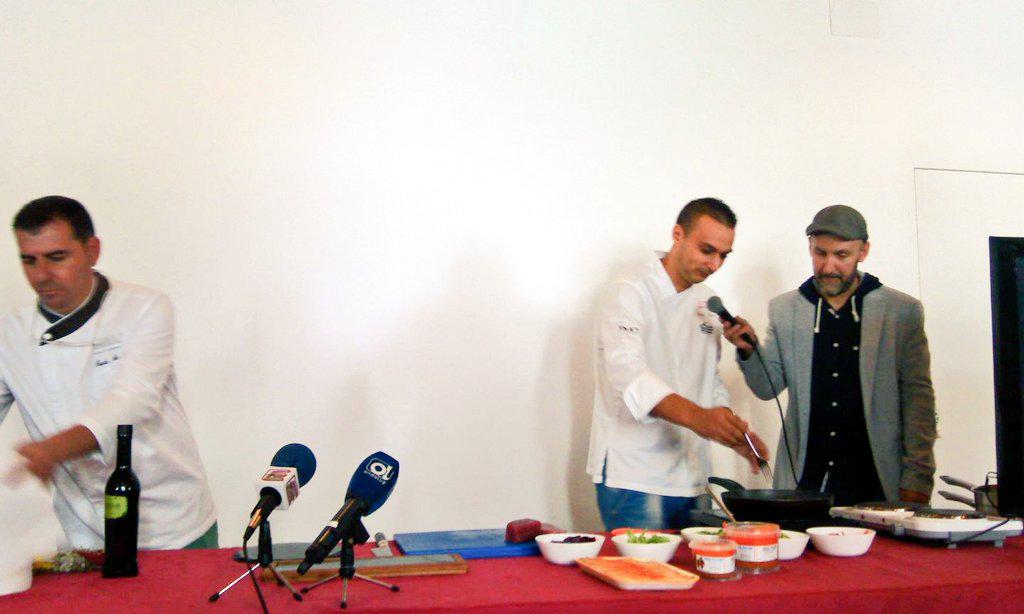 alberto reyes tweet media
