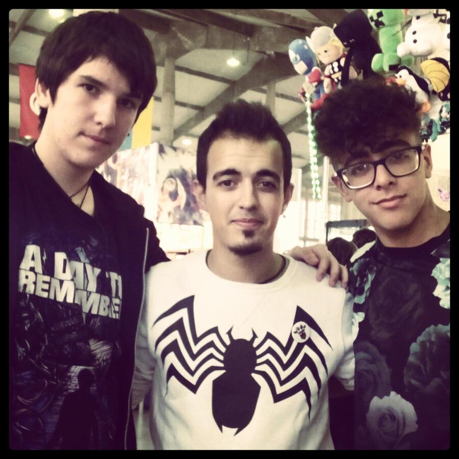BruNoWayOut_'s tweet photo. Ayer en la supercon con @Punyu766 y garveeee!! #supercon #supercon2015 #superconjerez http://t.co/g2c9NWgzug